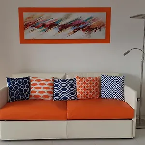 https://blue-sky-garda-sunset.hotelinveneto.com